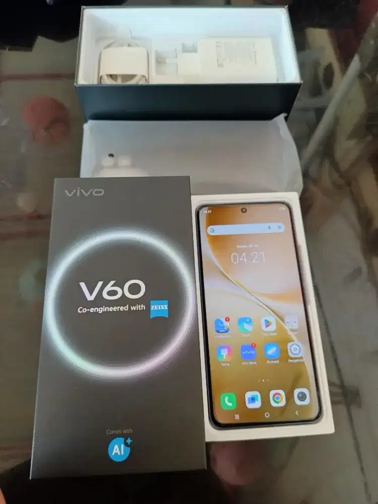 VIVO V60 12/512