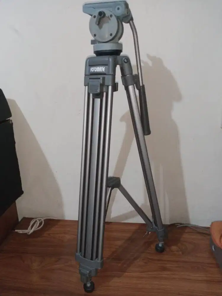 Tripod Kamera Video FOTOMATE