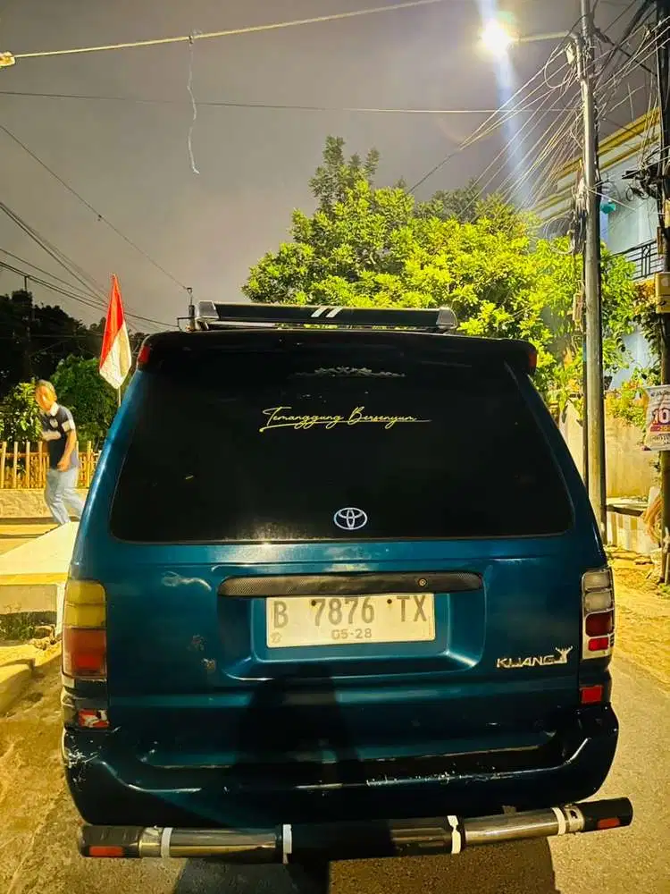 Toyota Kijang 2003 Bensin