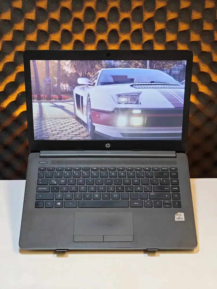 Laptop HP 240 G7 Core i5-1035G1 RAM 8GB SSD 256GB Mulus Bergaransi