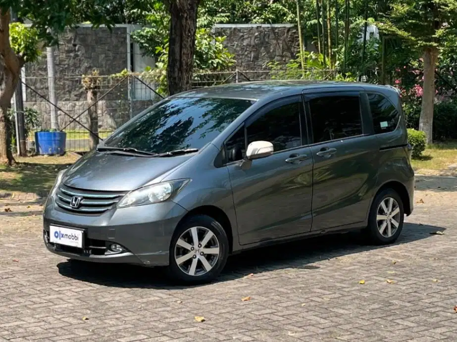 FREED 1.5 E MATIC 2011