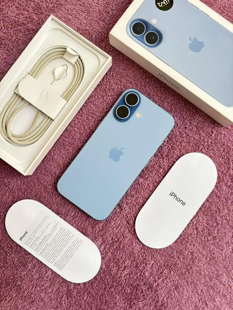 iPhone 17 256Gb Blue iBox