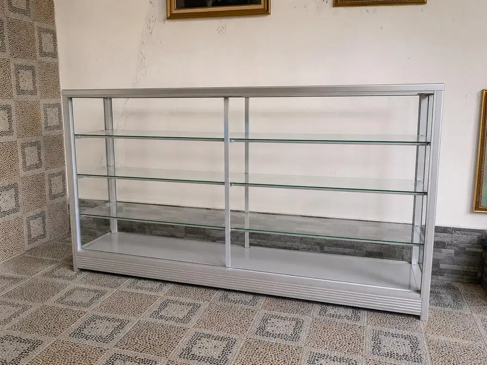 Etalase Kaca 2x1 meter