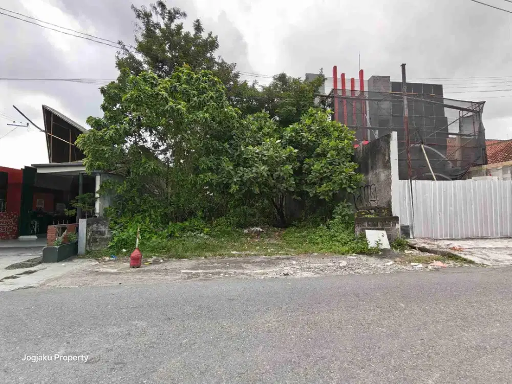Tanah strategis pinggir jalan Wahid Hasyim Seturan dekat UPN & YKPN