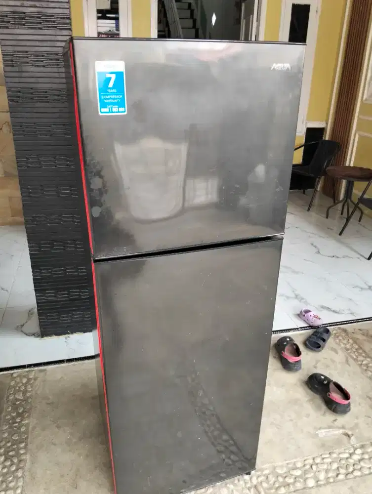 Jual kulkas Aqua tinggi nego