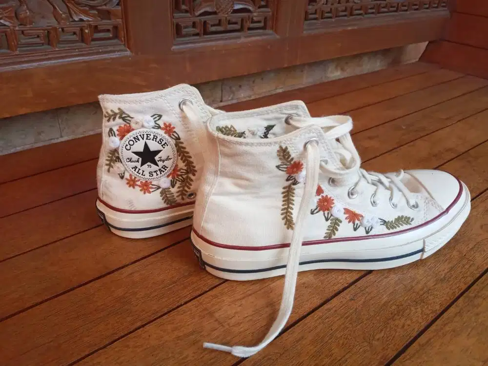 Converse Chuck Taylor 70 High Original + Marley Shoes Embroidery Rajut