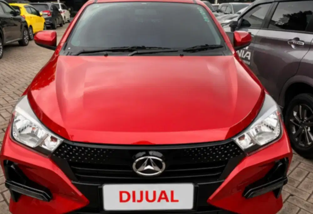 Daihatsu New Sigra R AT