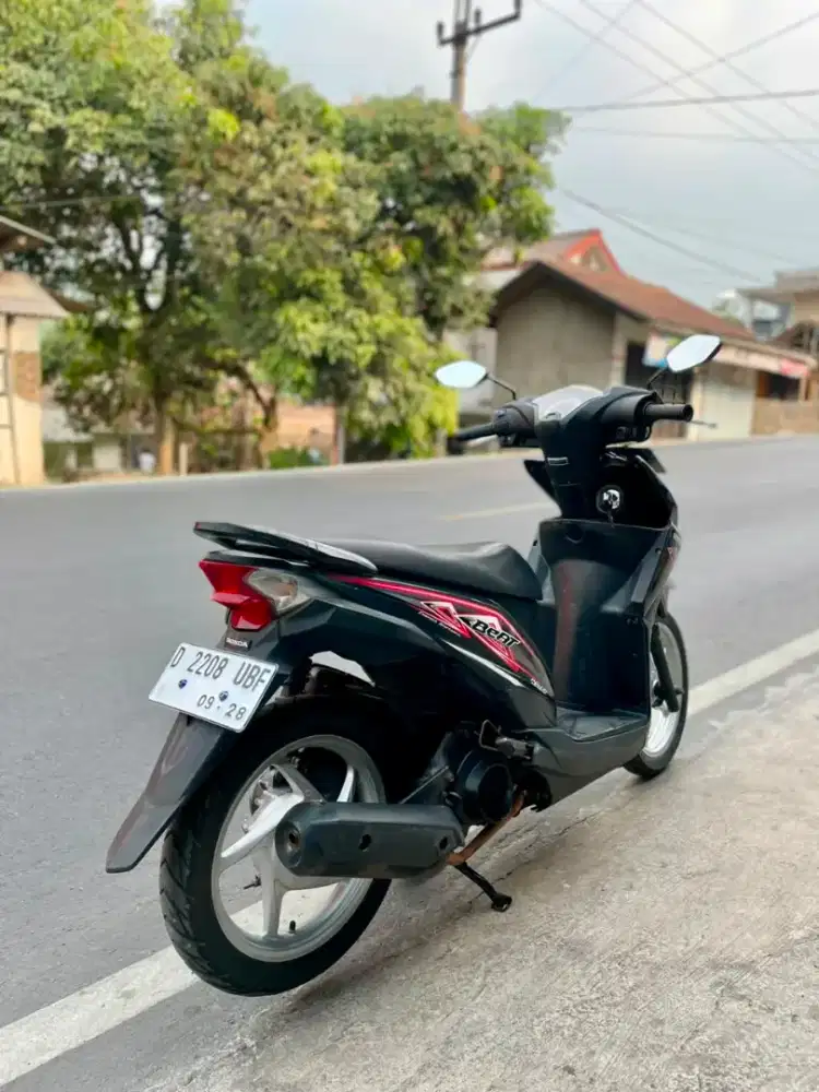 Honda beat FI 2013