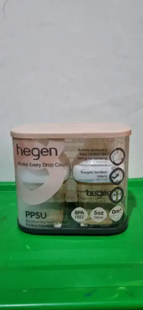 Botol asi Hegen feeding bottle 150ml isi 2

new segel ya
isi 2botol