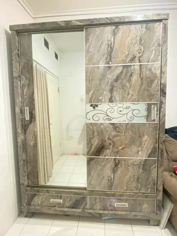 Di jual karna mau pindahan