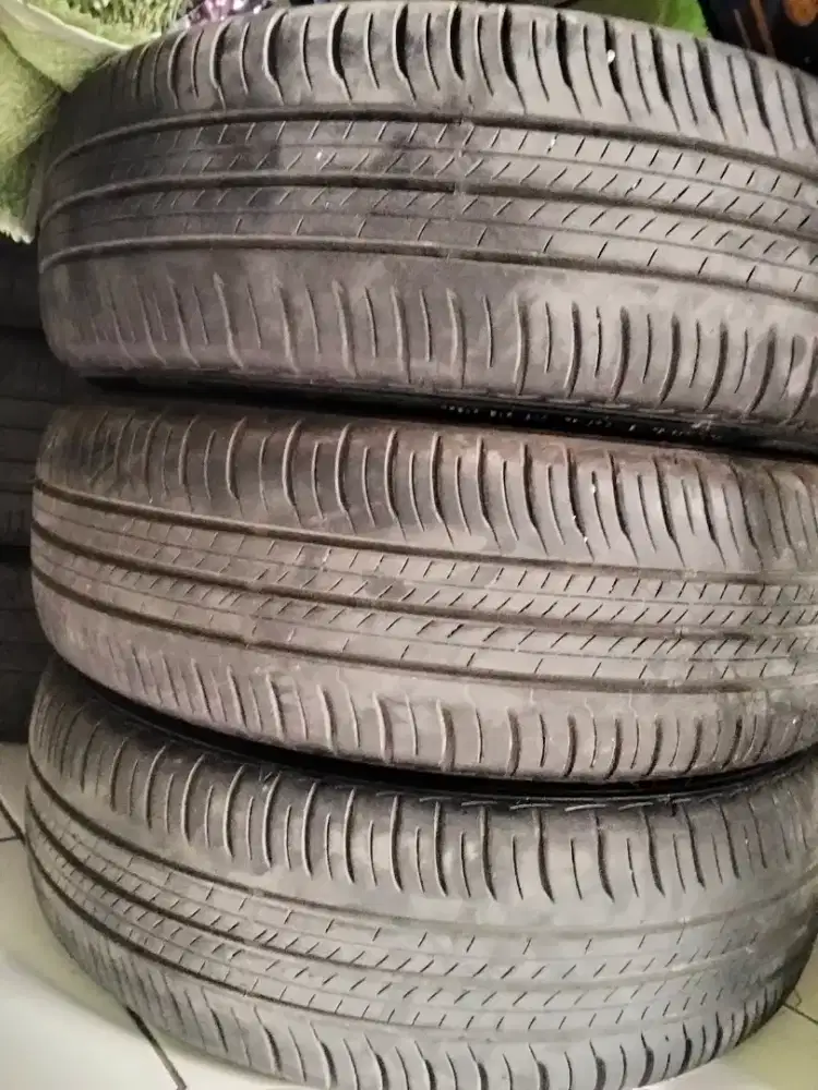 205/60-17 Dunlop 2023