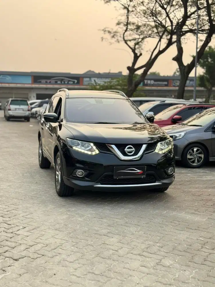 (Cash) X-Trail 2.5 matic 2016 hitam dp 2jt murah xtrail cvt crv cx5