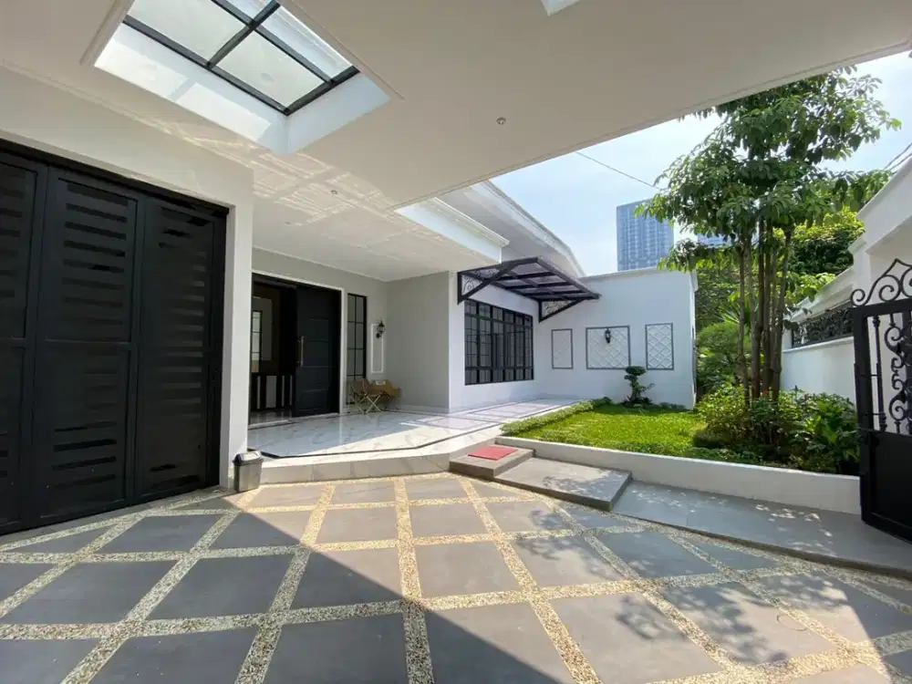 Brand New Luxury House di Cilandak Desain Elegan, Siap Huni