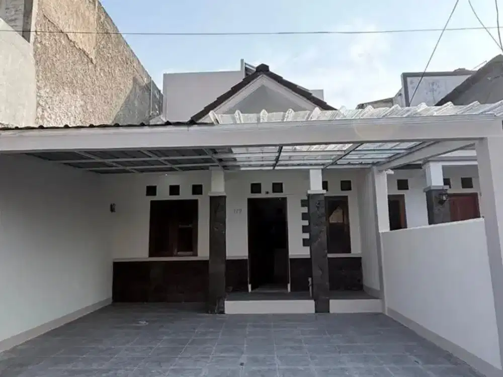 Disewakan Rumah Fresh Dengan Fasilitas Terbaik & Lokasi Yang Strategis Di Pinus Regency Soekarno Hatta Bandung