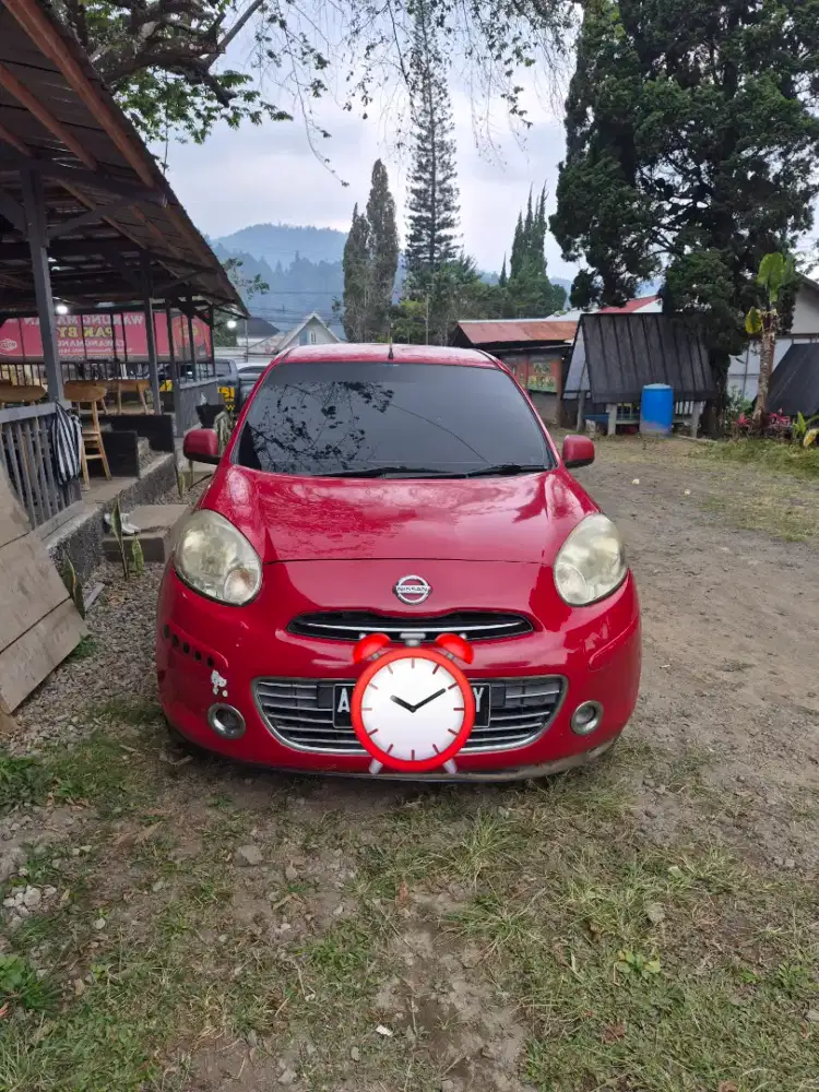 Jual Mobil Nissan March