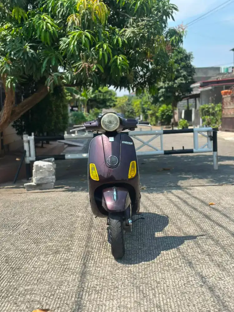 PIAGGIO VESPA LX 150 2013