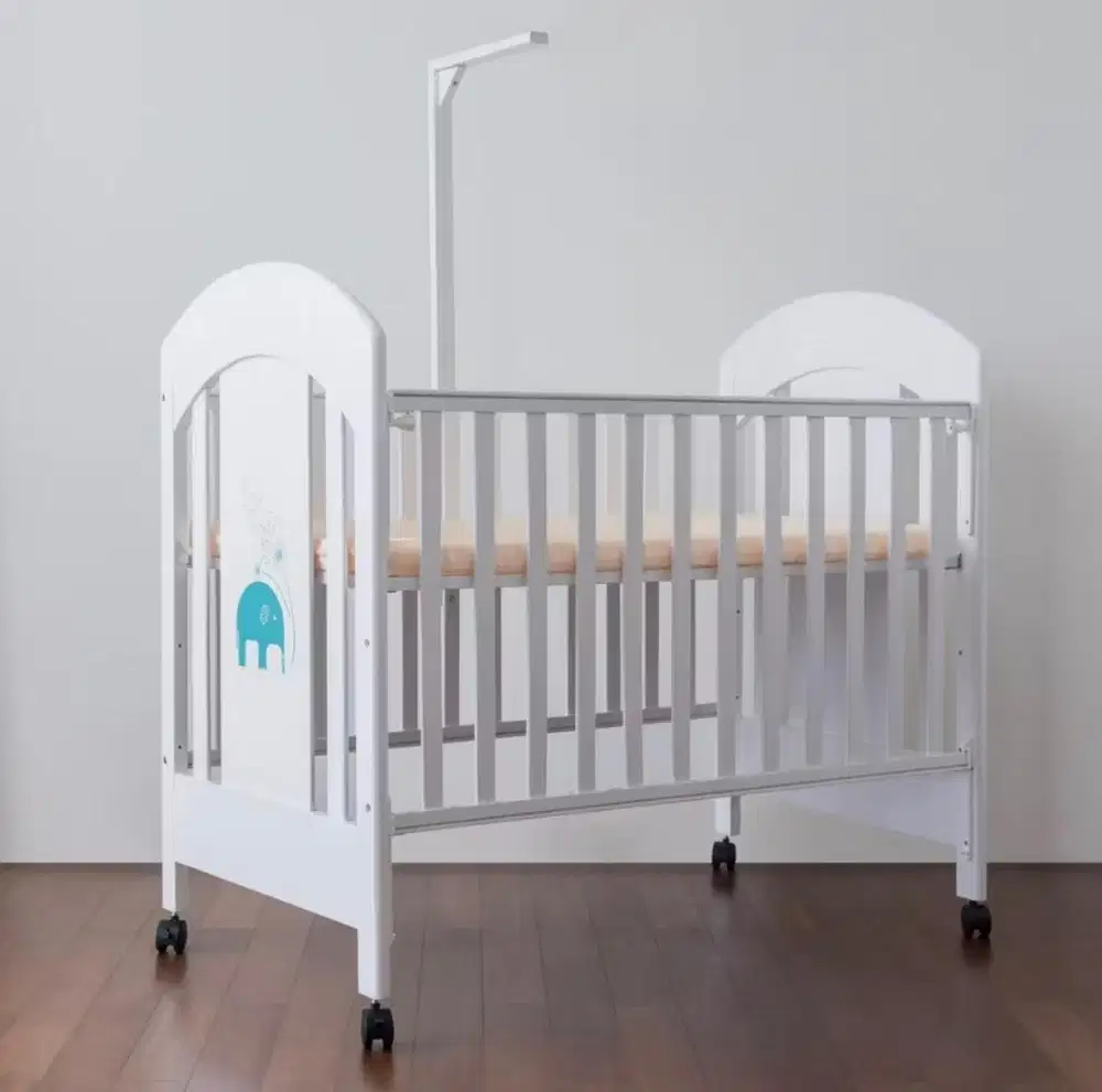 Ranjang Box Crib Tempat Tidur Bayi Anak Little Equi