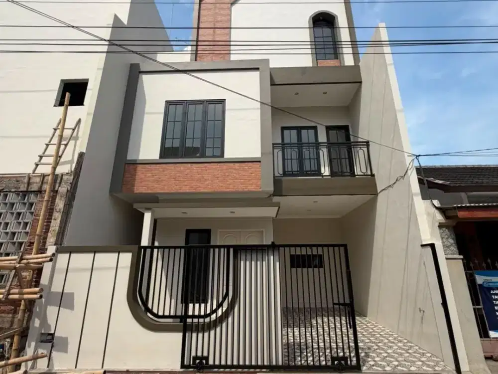 RUMAH BARU SCANDINAVIAN MALANG KOTA