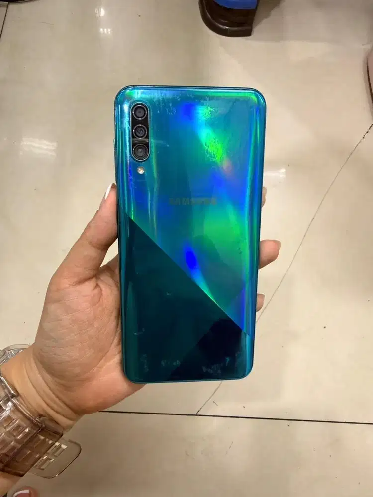 samsung Galaxy A30s 4/64 batang jual cepat