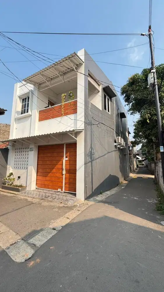 DIJUAL RUMAH FULL FURNISHED, BELAKANG RS BUAH HATI