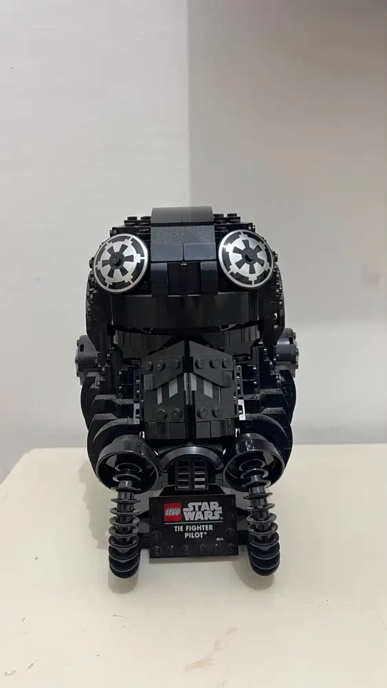 LEGO STAR WARS DARTH VADER HELMET