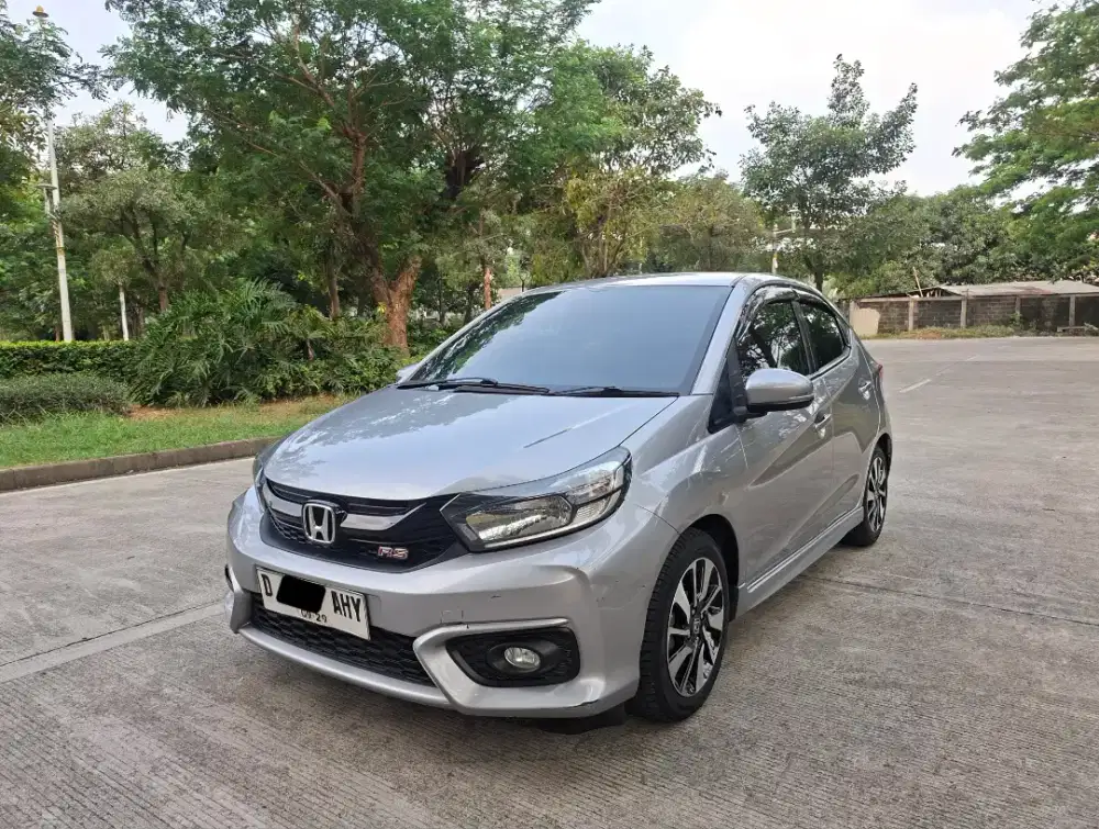 (Harga Cash) Brio RS AT NIK 2019 Silver
