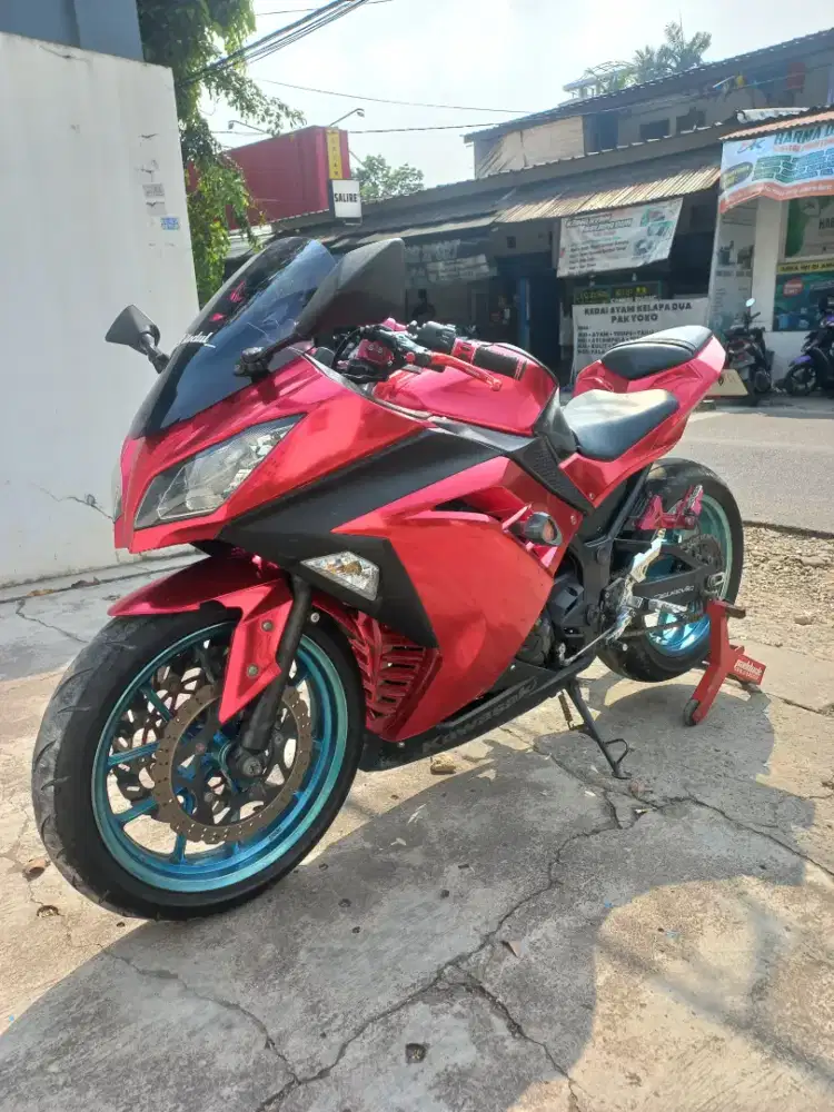 Ninja 250R Fi 2013 istimewa Full Acc Gres Km Low