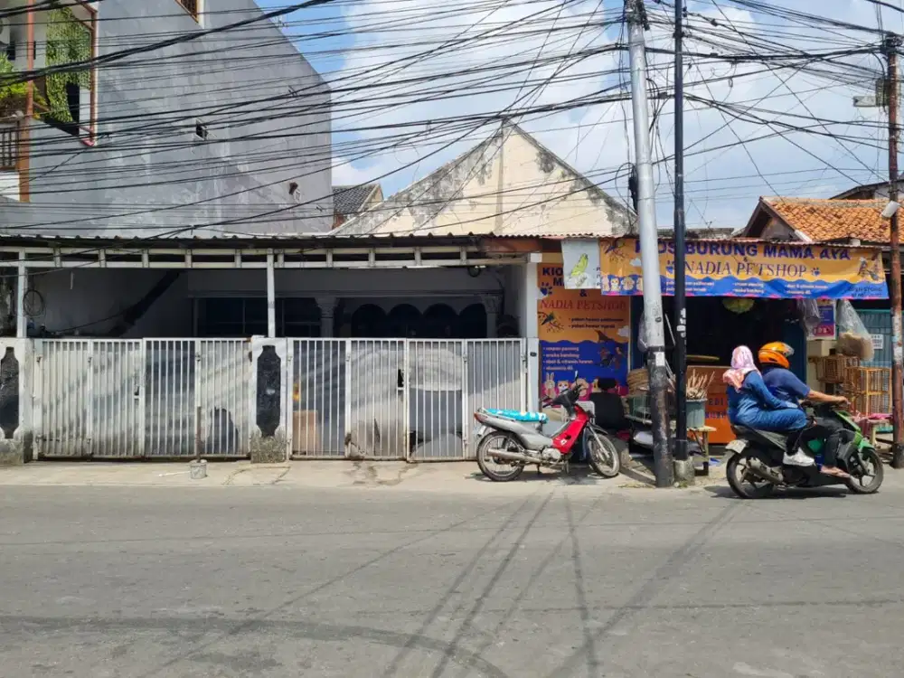 DIJUAL RUMAH DI AREA DEKAT KAMPUS BINUS PALMERAH