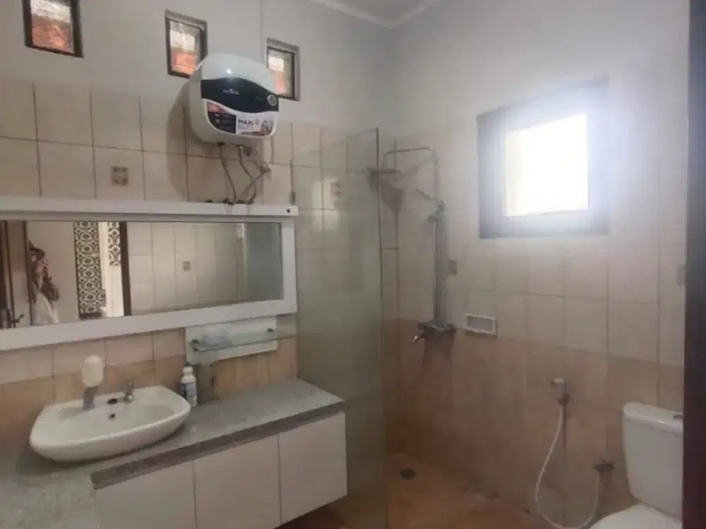 Rumah Cantik Minimalis di Tatar Wangsakerta, Kota Baru Parahyangan
