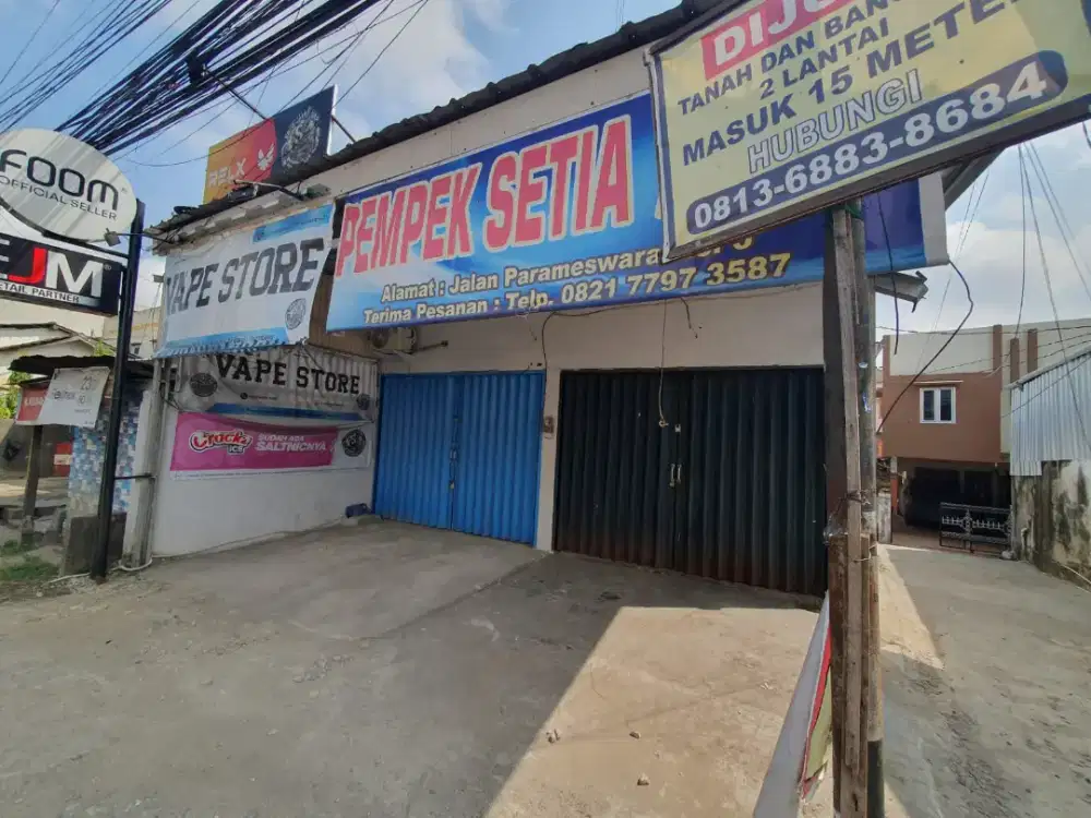 Dijual Kios 2 Pintu + 3 Kamar Kost