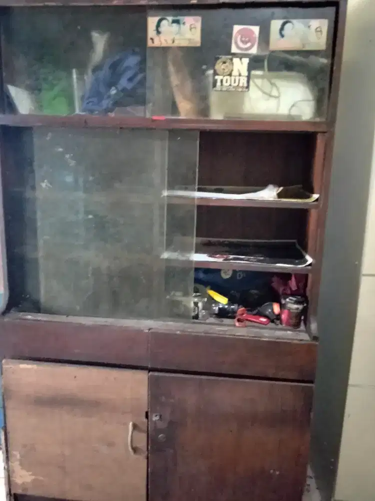 LEMARI BEKAS, MASIH BAGUS
