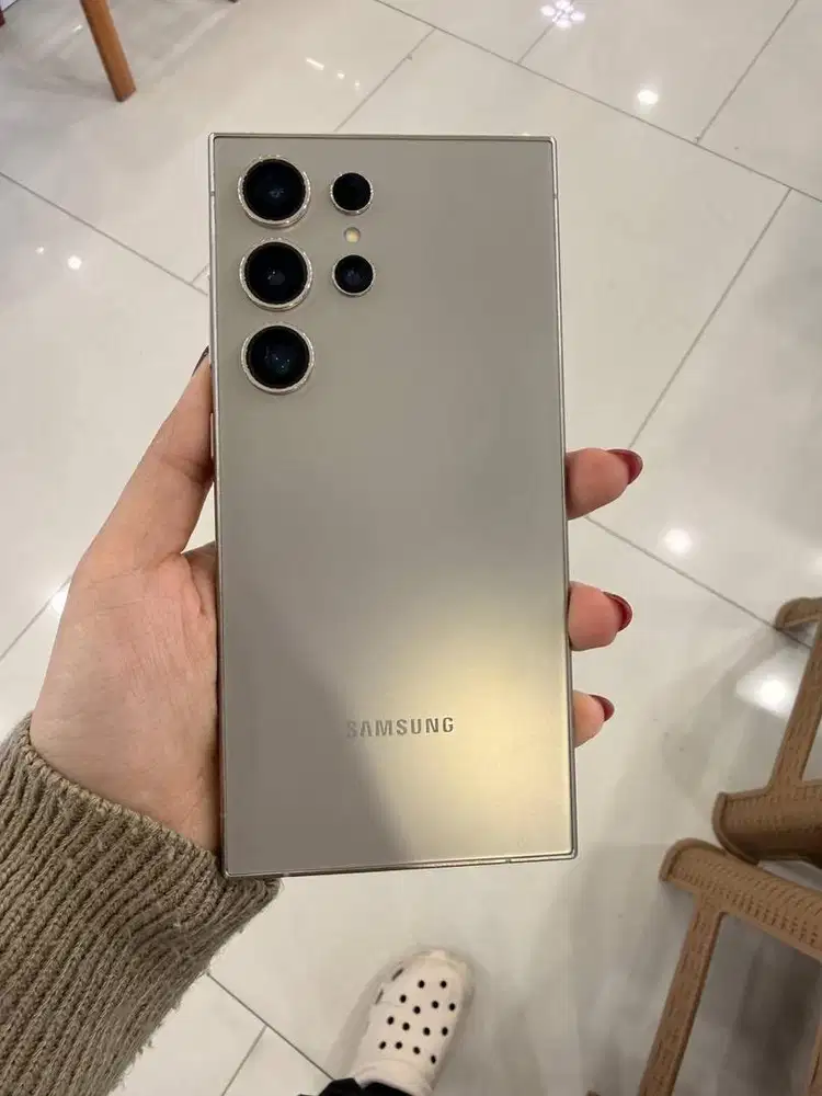 samsung Galaxy S24 ultra 12/256 batang