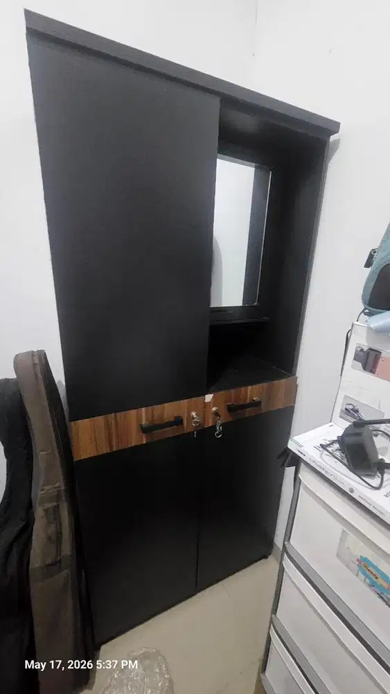 Lemari Pakaian Bagus 80x42x177 cm