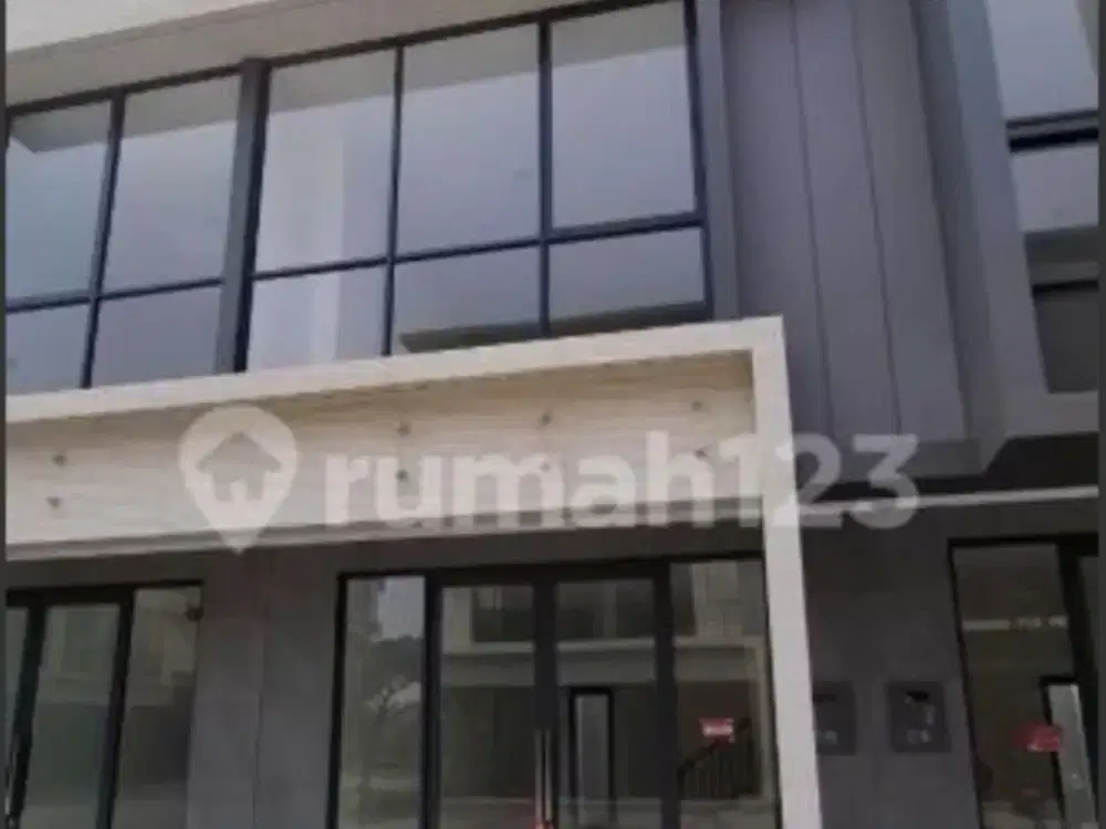 Ruko Northridge 3 Lantai Hadap Dalam Siap Pakai