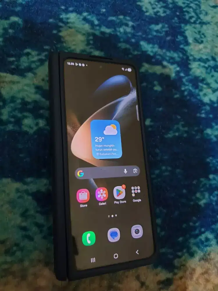 Samsung z fold 4