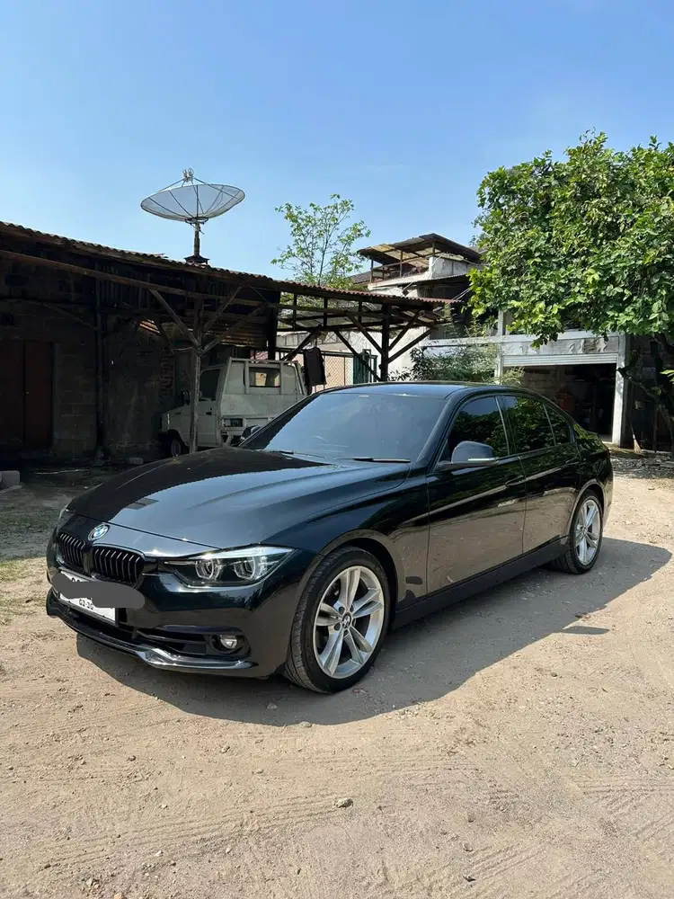 BMW 320i Sport Shadow F30 LCI 2019 Grey Abu Jual Bu F 30 2018 Bmw 2020