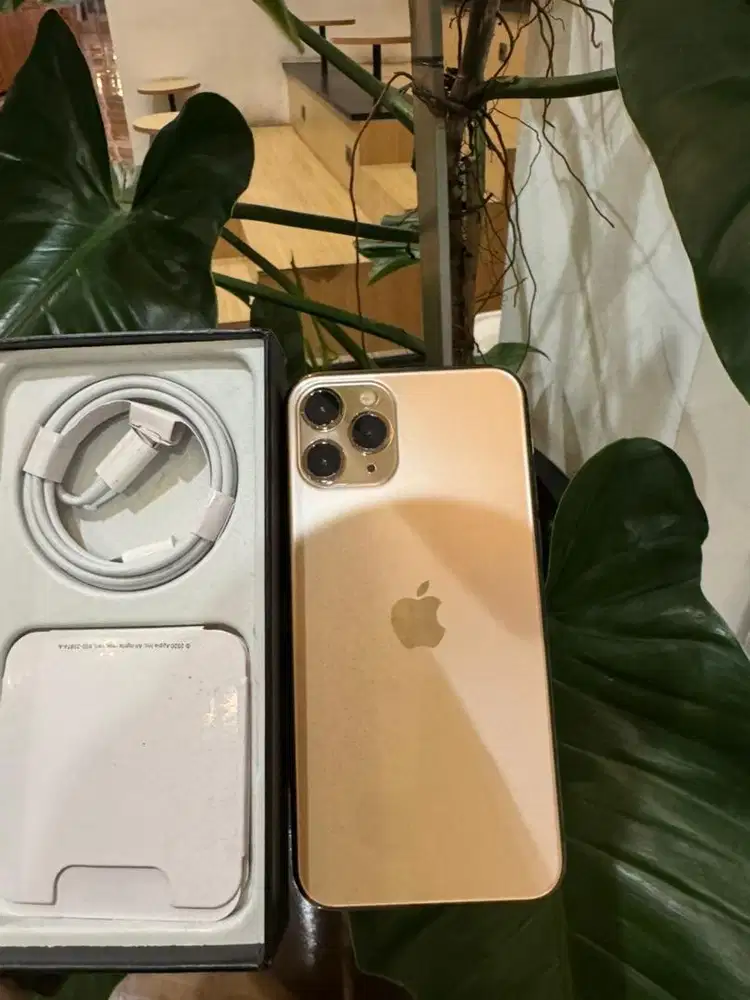 Iphone 11 pro 256gb terbaru juga apa adanya