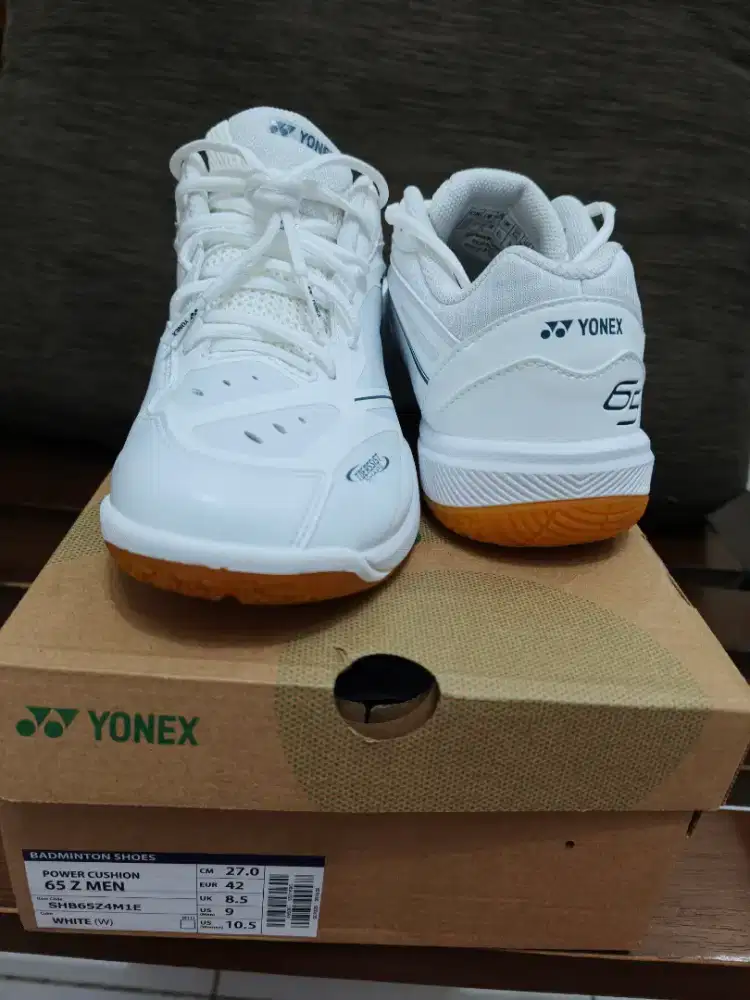 Sepatu badminton Yonex Power Cushion SHB65 Z4 Men White (2026) second
