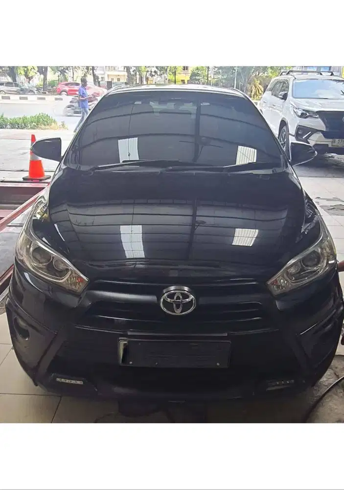 2014 TOYOTA YARIS 1.5TRD SPOTIVO HATCHBACK