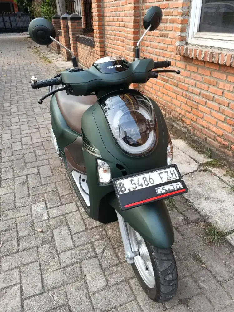 Honda New Scoopy Prestige Keyless 2025 Mulus Km low