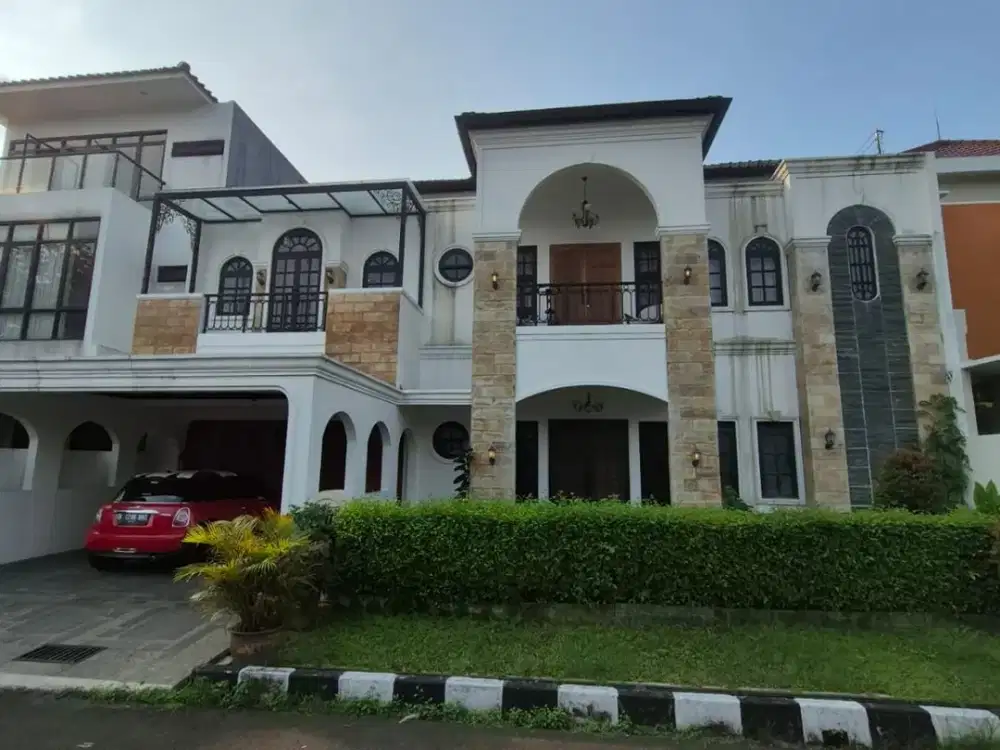 Rumah Mewah Lebak Bulus Dekat MRT Layout Rapih Siap Huni
