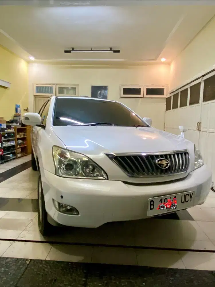 Toyota Harrier Lprem 240G AT 2011