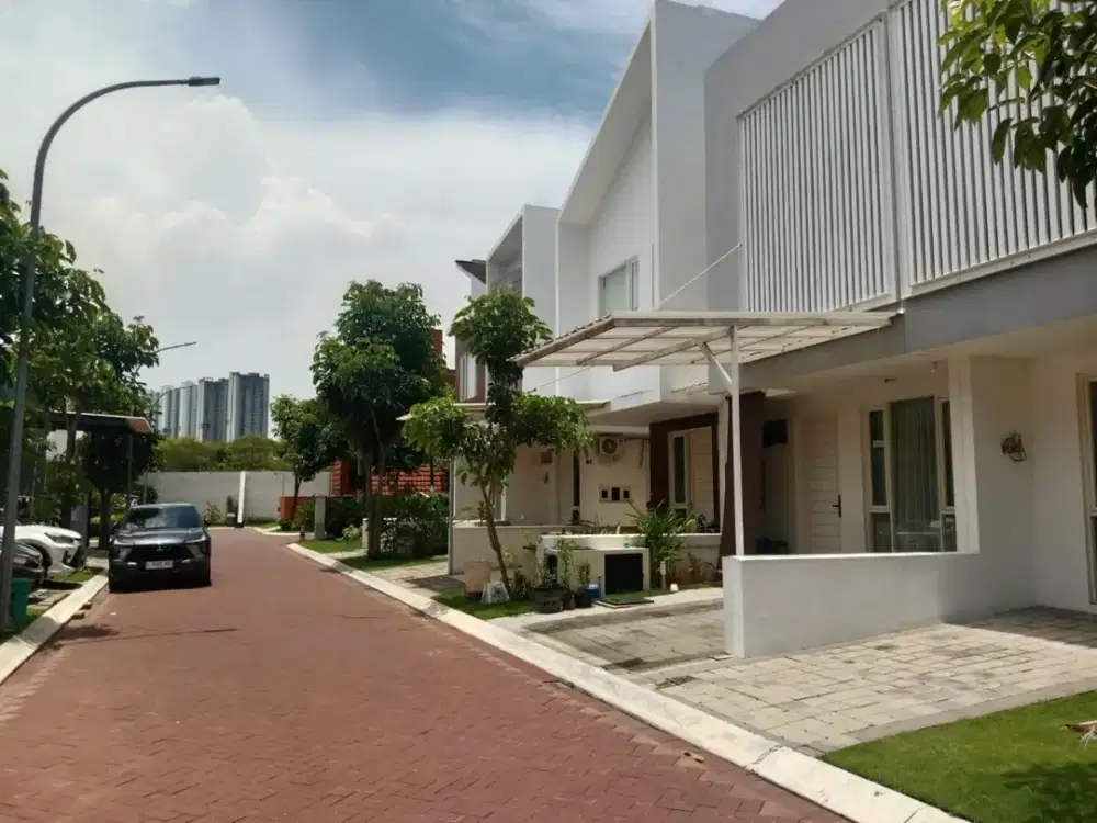 Rumah Dijual Minimalis Dian Istana Surabaya Barat