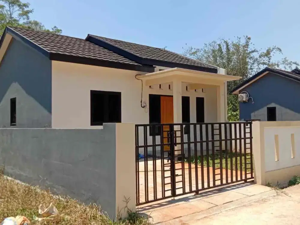 RUMAH BARU SIAP HUNI HANYA 50 meter dari jalan raya jedung - unnes