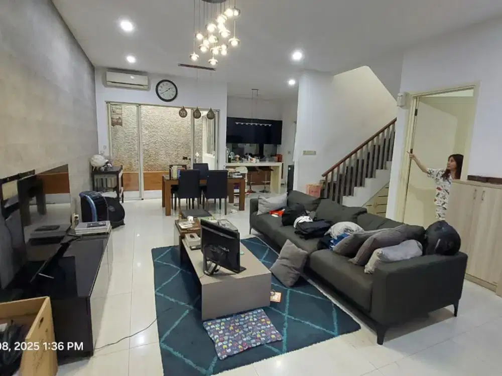 Dijual Rumah Golf Lake Uk 8X15 Hadap Selatan