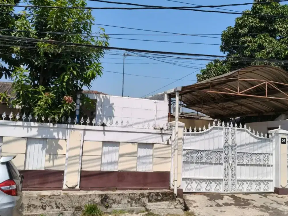 Jual Cepat Rumah di Kalibata Utara 2, Jakarta Selatan. LT 887 M, Lokasi Premium, Harga Nego