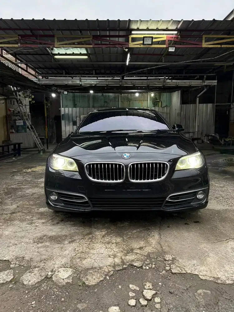 BMW 528i Luxury 2014
