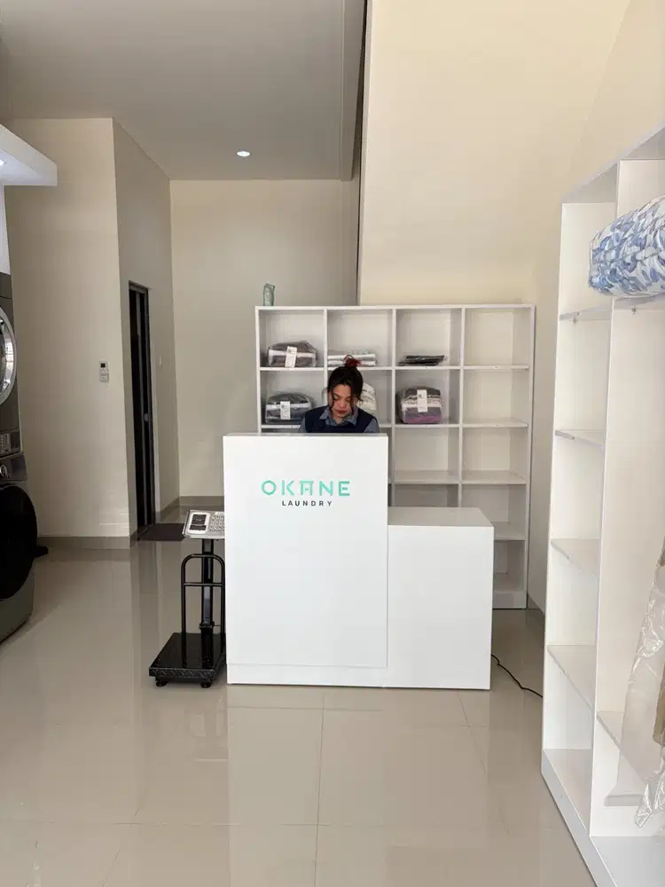DICARI KARYAWAN KURIR & STAFF CUCIAN (LAUNDRY)