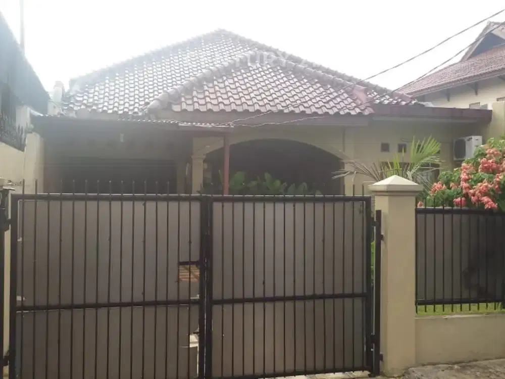 Dijual Rumah Dekat Megapolitan Cinere Estate