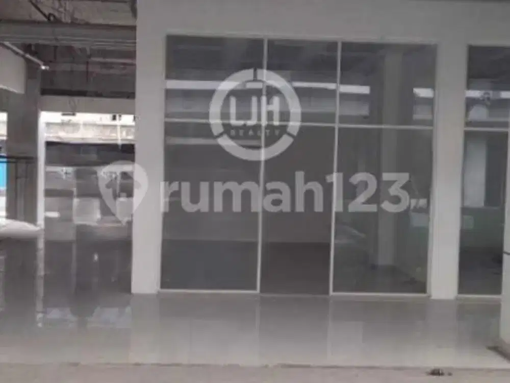 Ruko Siap Pakai Lokasi Strategis di Sentul City, Bogor.
